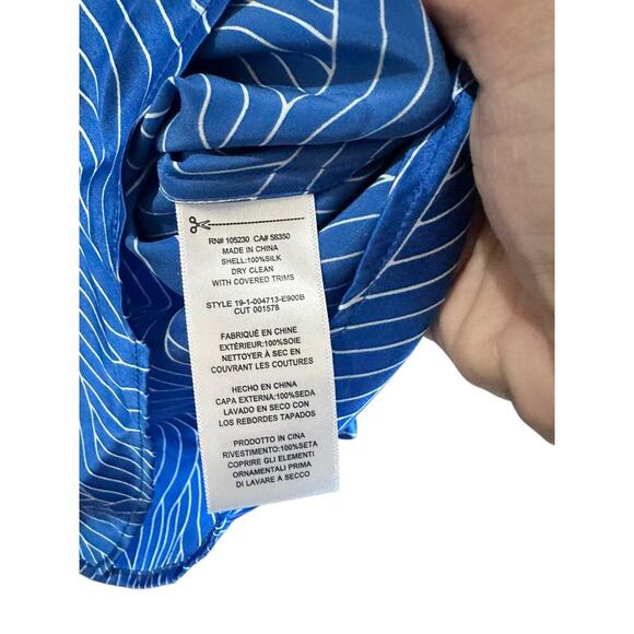 Equipment Femme Women's Blue 100% Silk Long Sleeves Button Dow Shirt Size Large - Picture 5 of 7